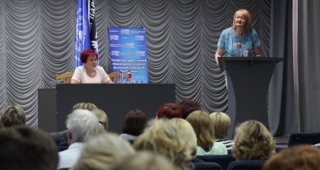 Выступает И. Муханова