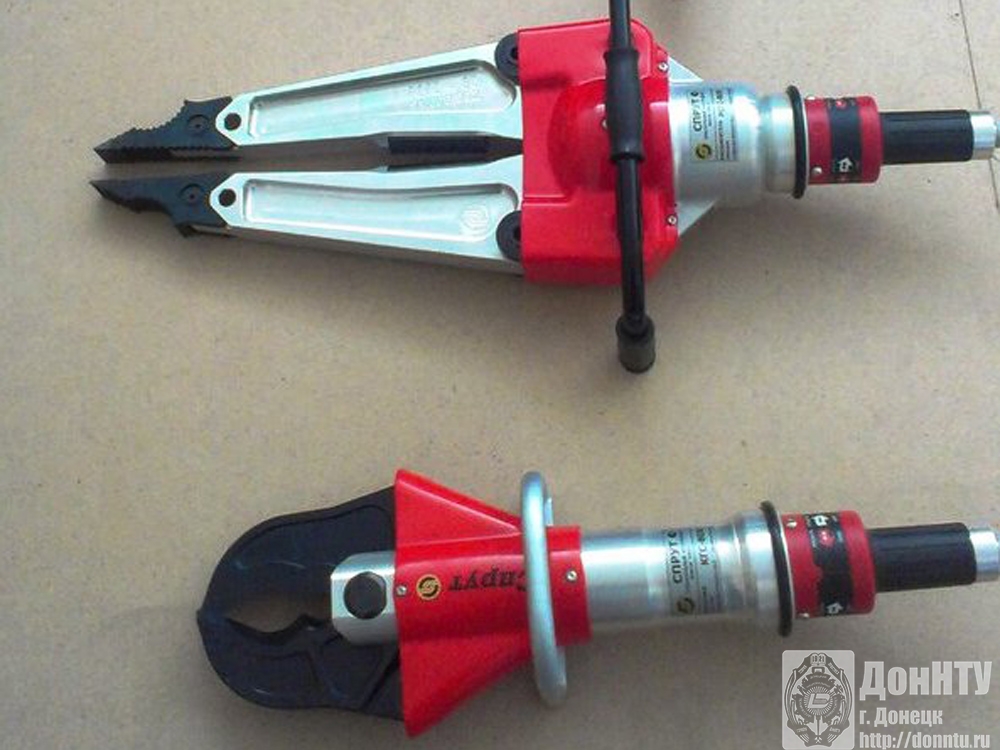 Братская помощь ДонНТУ от МЧС Российской Федерации