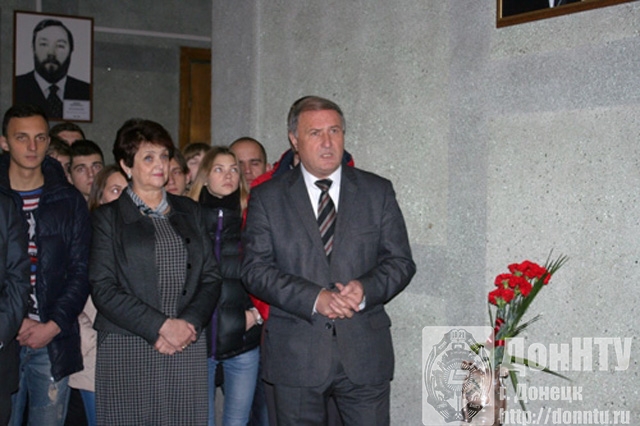 Открытие портрета Владимира Ивановича Дворникова