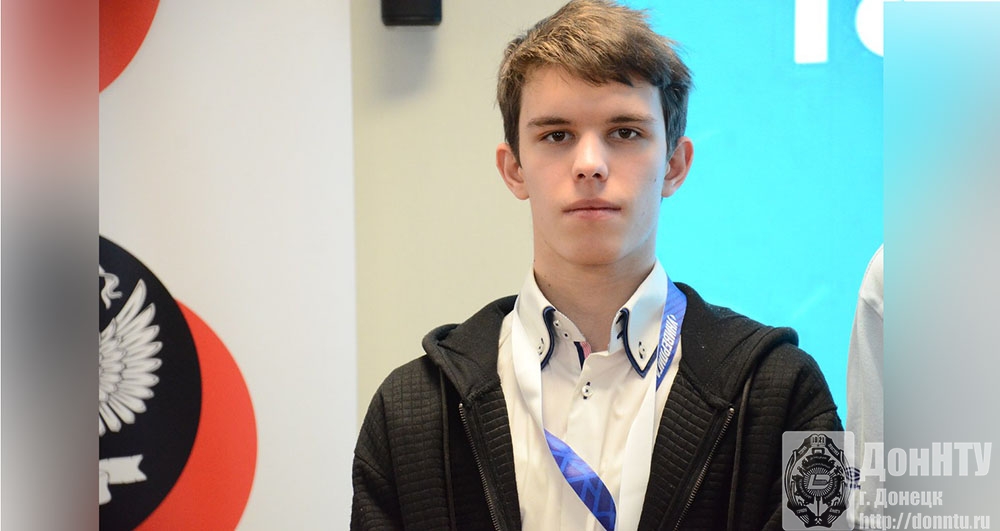 2 место УниверЛиги ДНР 2025 года по фехтованию на шпагах (мужчины) в индивидуальном зачёте: Андриенко Кирилл (ДонНТУ)