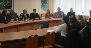 Участники V форума Проблемы горного дела