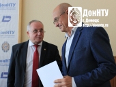 А. Я. Аноприенко и В. П. Кондрахин