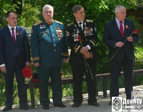 В ДонНТУ состоялся торжественный митинг, посвящённый 80-летию Великой Победы В ДонНТУ состоялся торжественный митинг, посвящённый 80-летию Великой Победы