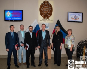 ДонНТУ подписал договор о сотрудничестве с АО «Инфраструктурные Проекты» ДонНТУ подписал договор о сотрудничестве с АО «Инфраструктурные Проекты»