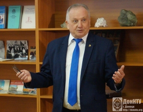 Приветственное слово руководителя вуза А. Я. Аноприенко