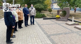 Участники митинга